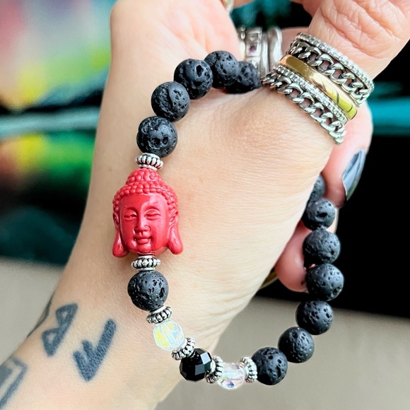 🔴❌ SALE ! red dot items are 2 for $25 . Bundle more than 3 and its $10 each 🙂 - Picture 8 of 9